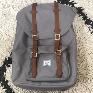 Herschel “Little America” Grey Backpack 🎒